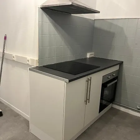 Le Clos Pre Apartment