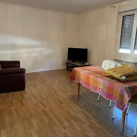 Apartment Le Clos Pre Saint-Max